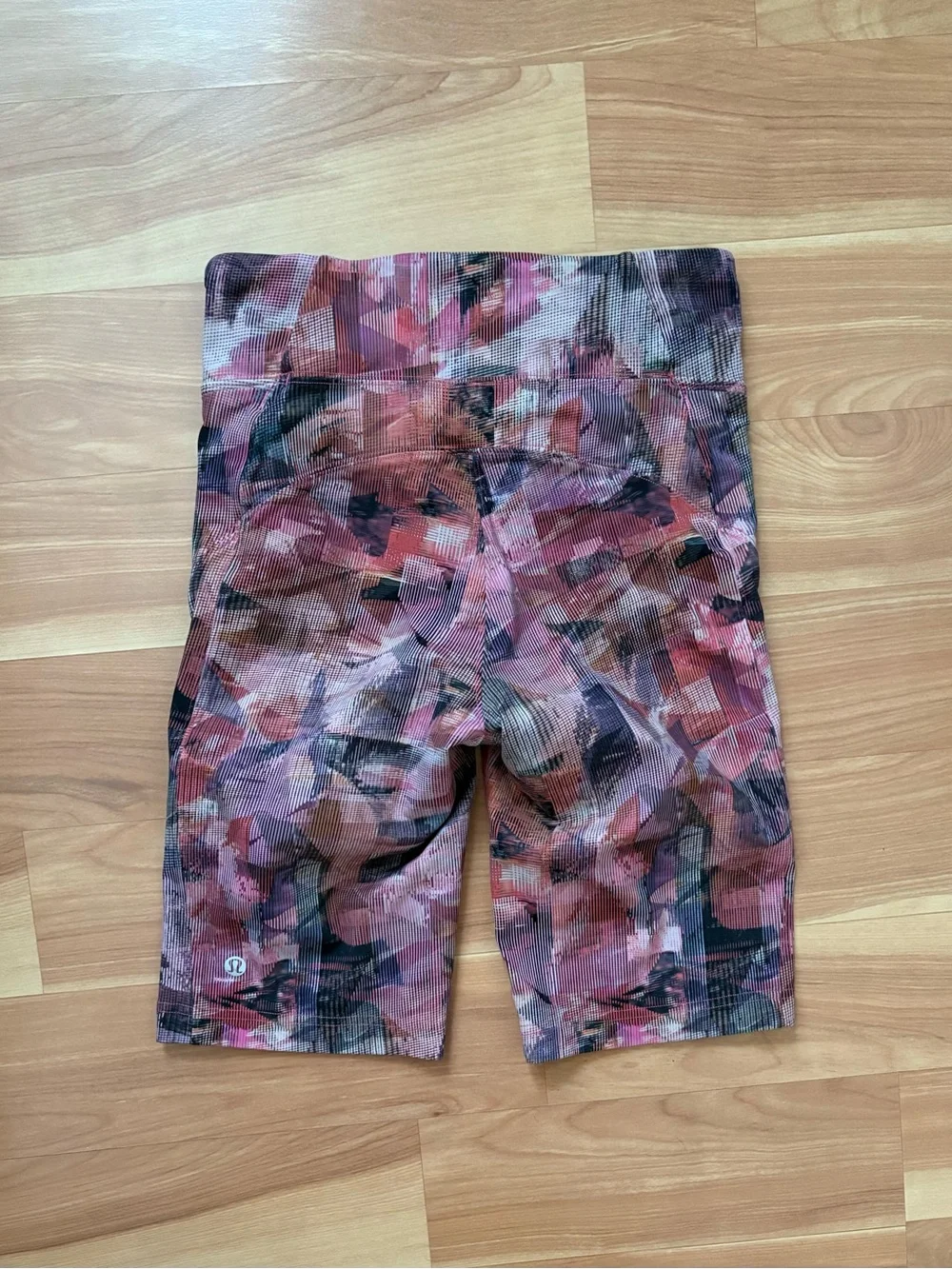 Lululemon Pink On Pace Biker Short *10
